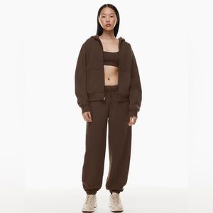 TNA Cozy Fleece Mega Sweatpants Rich Mocha Brown